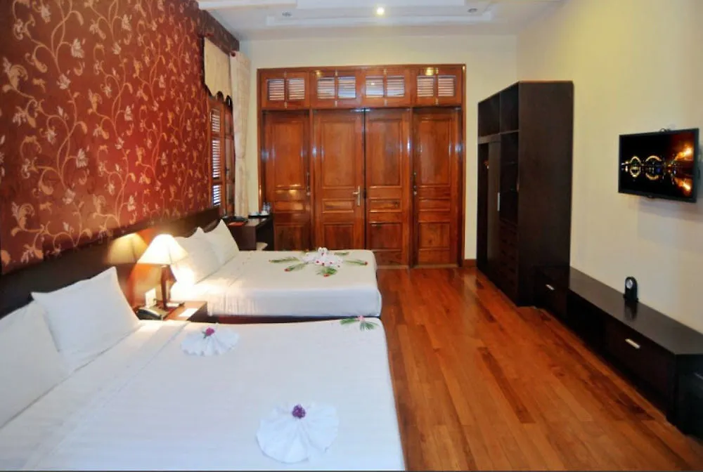 Sofia Suite Hotel Danang