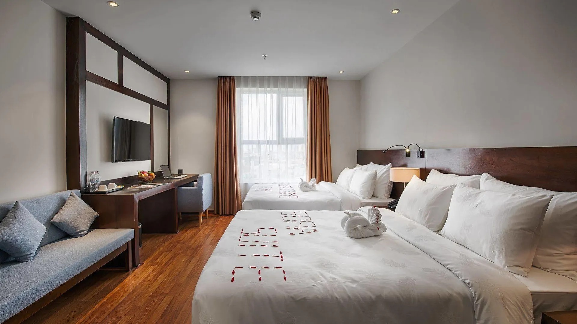 Sofia Suite Hotel Danang