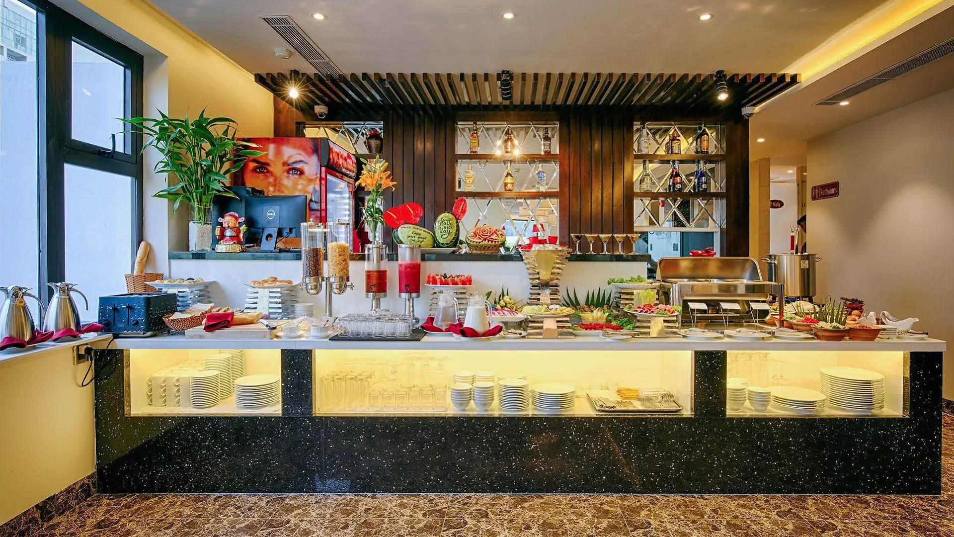 Sofia Suite Hotel Danang